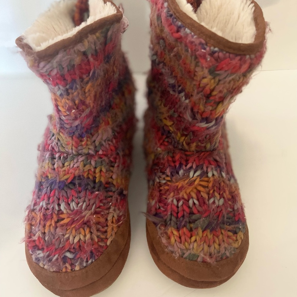 MAD LOVE Moccasins Women size 11/12